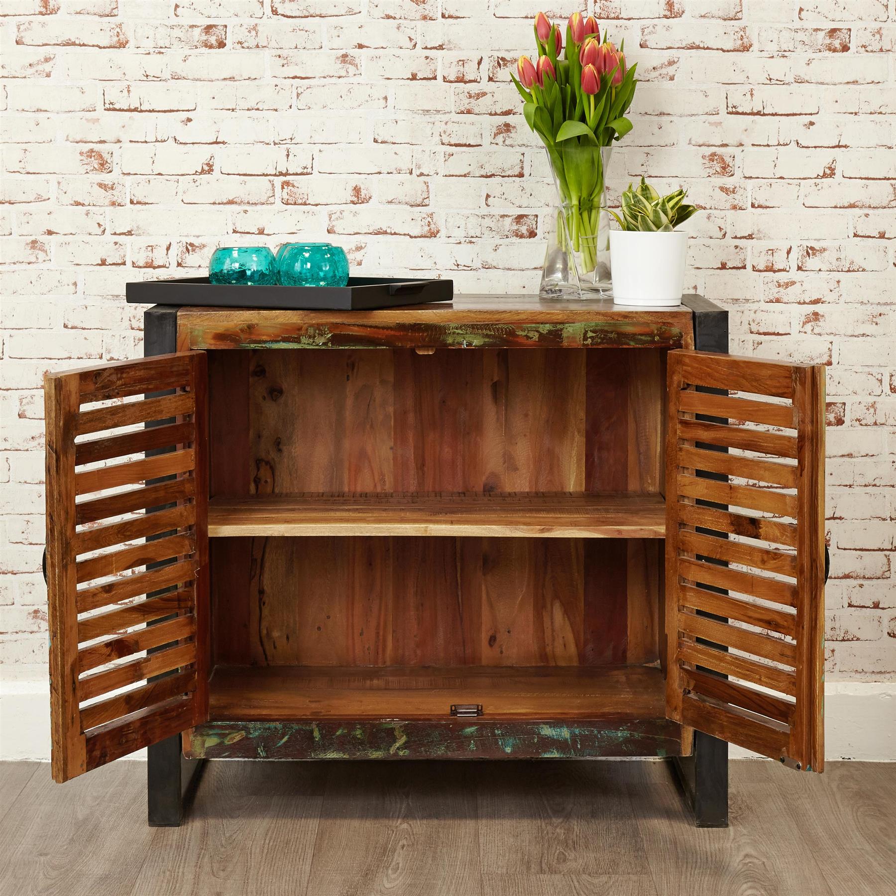 2 Door Small Sideboard - Urban Chic - Image 4