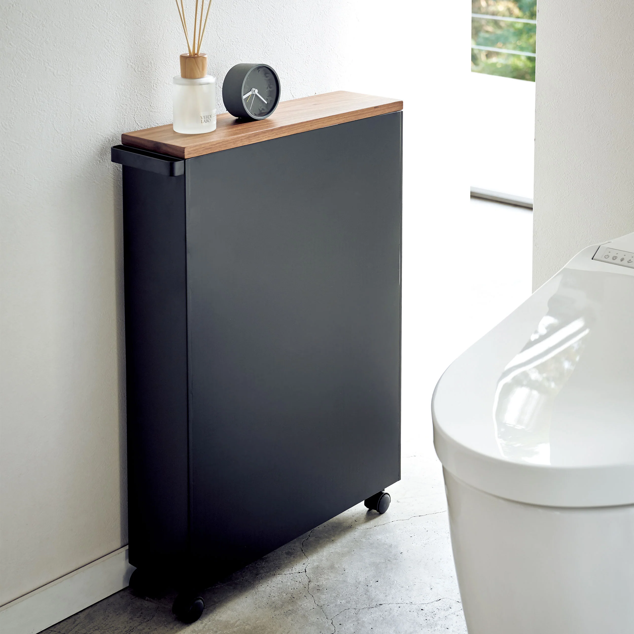 Bathroom Storage Unit on Castors - Slimline - Image 6
